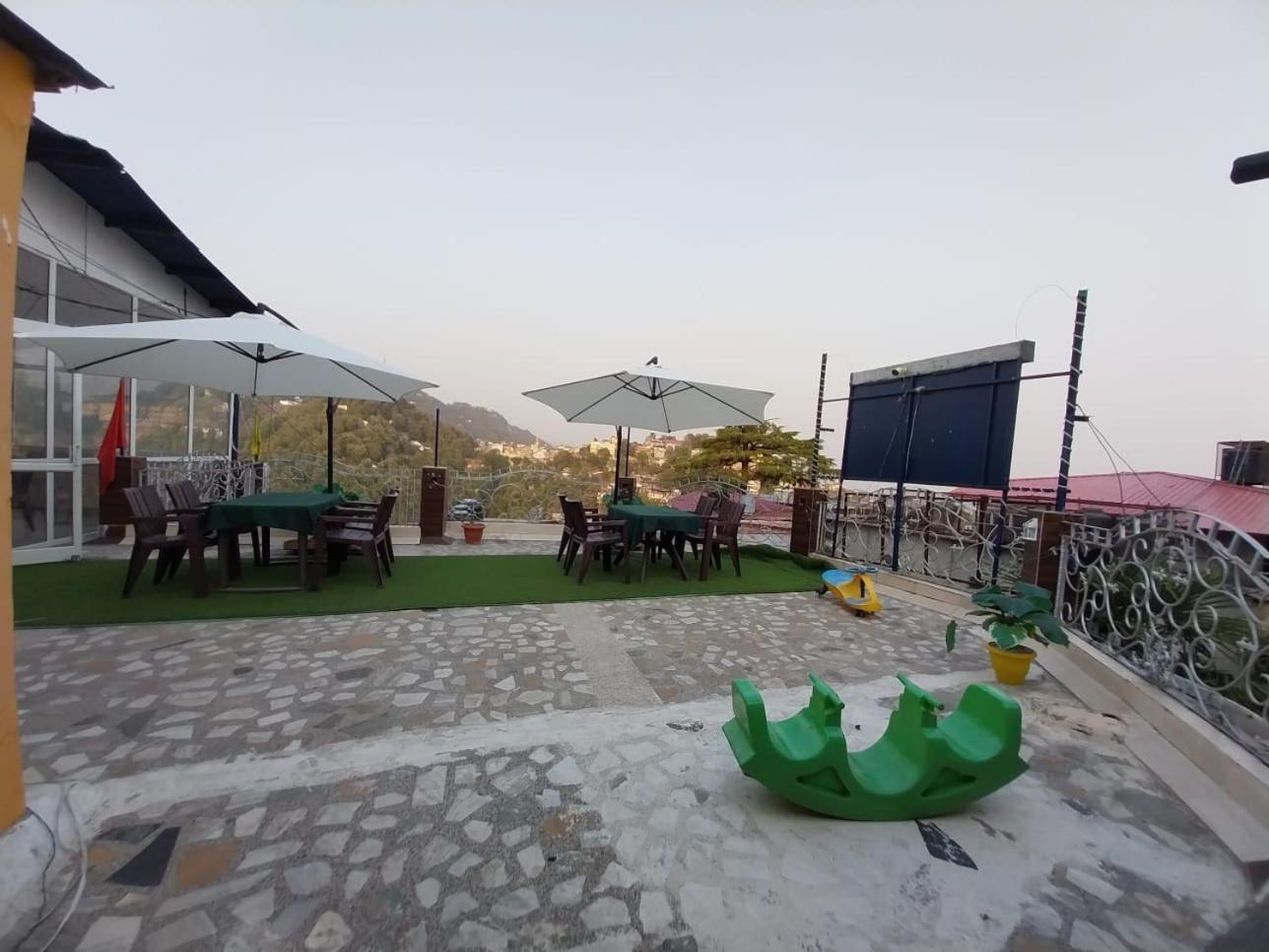 Hotel The Mussoorie International Exterior photo